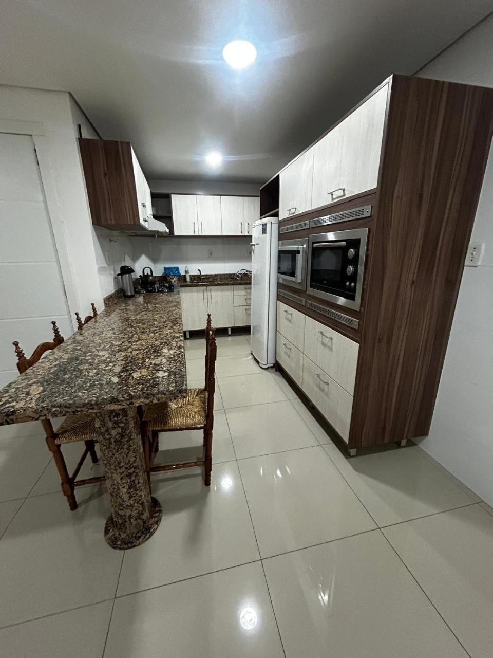 Apartamento 402, London Avenida 18 De Fevereiro Piratuba Eksteriør bilde